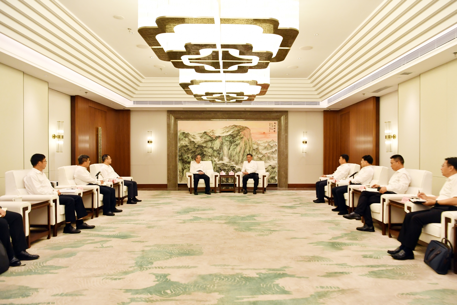 座談會(huì)圖片.jpg